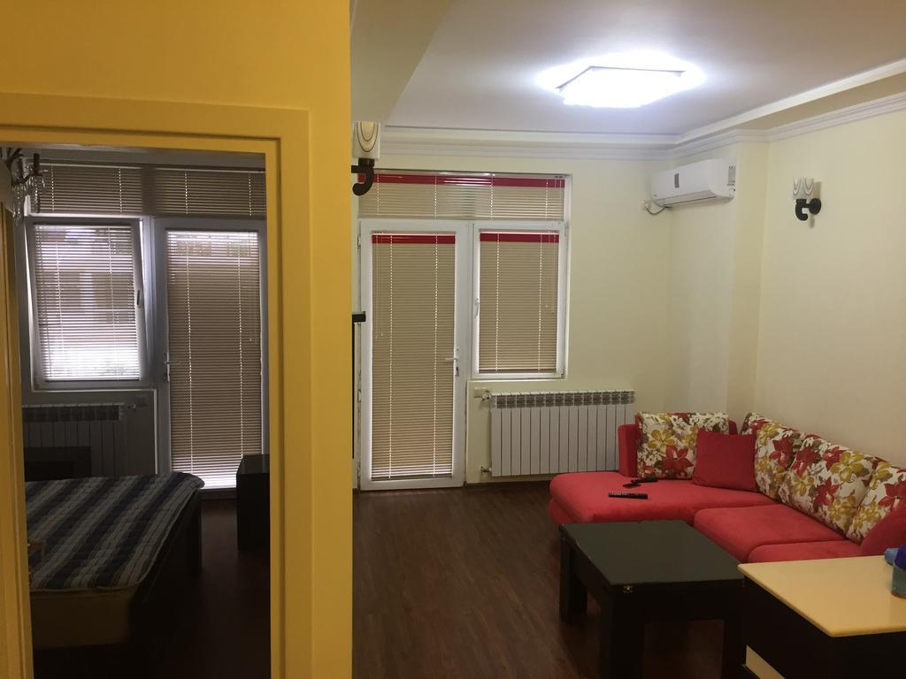 Chemi Saxli Apartment Μπατούμι Εξωτερικό φωτογραφία