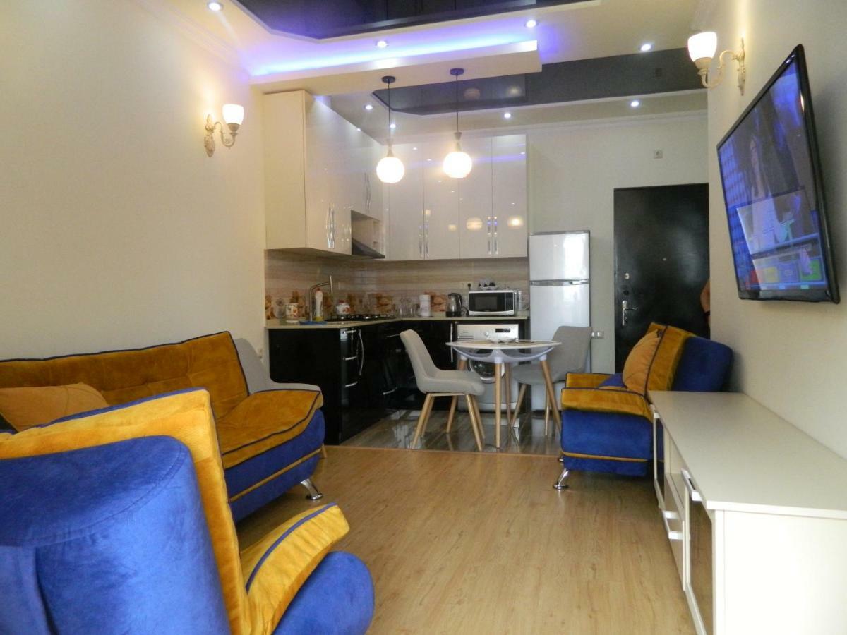 Chemi Saxli Apartment Μπατούμι Εξωτερικό φωτογραφία
