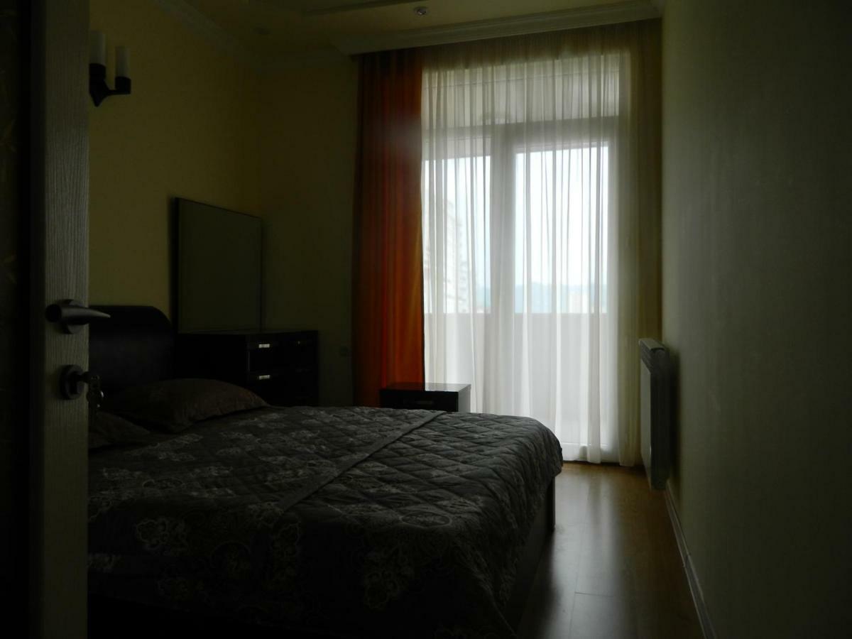 Chemi Saxli Apartment Μπατούμι Εξωτερικό φωτογραφία